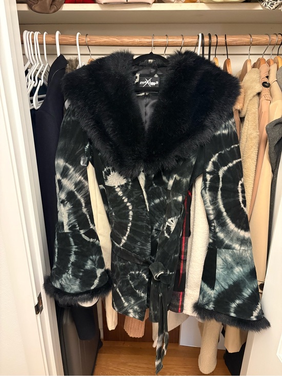 Wilsons Leather Jackets & Blazers - Tie-Dye Faux Fur Trim Women's Jacket - Black